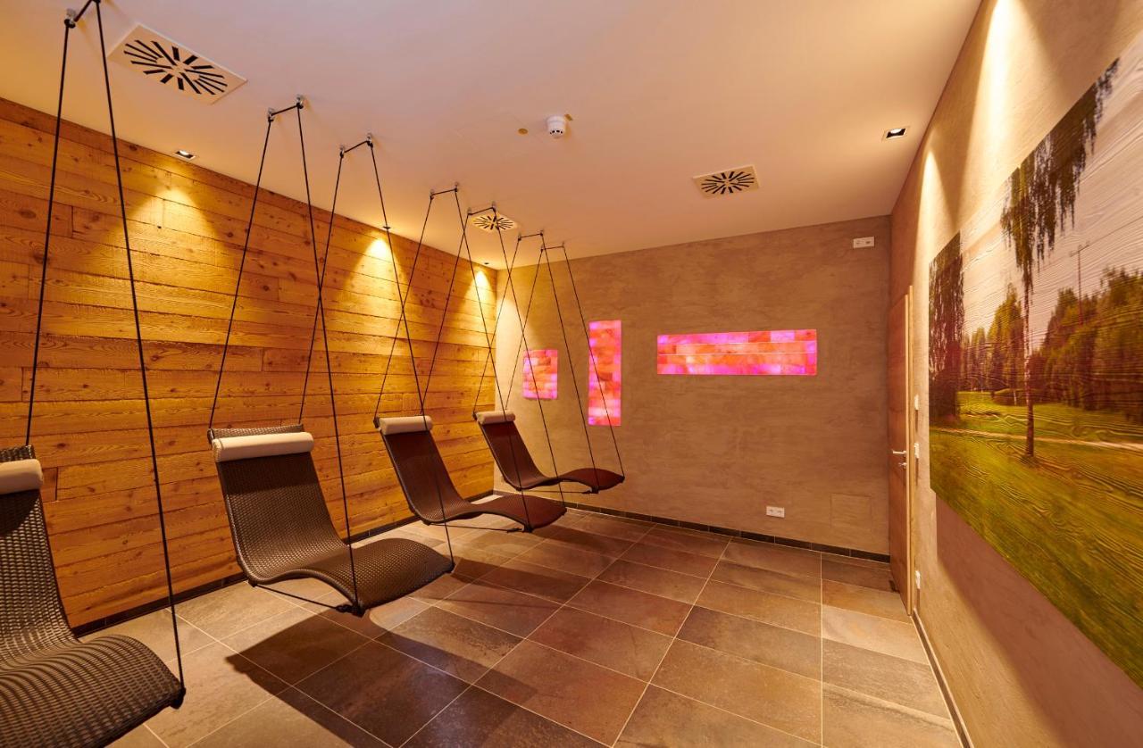 Bachhof Resort Hotel Kirchroth エクステリア 写真