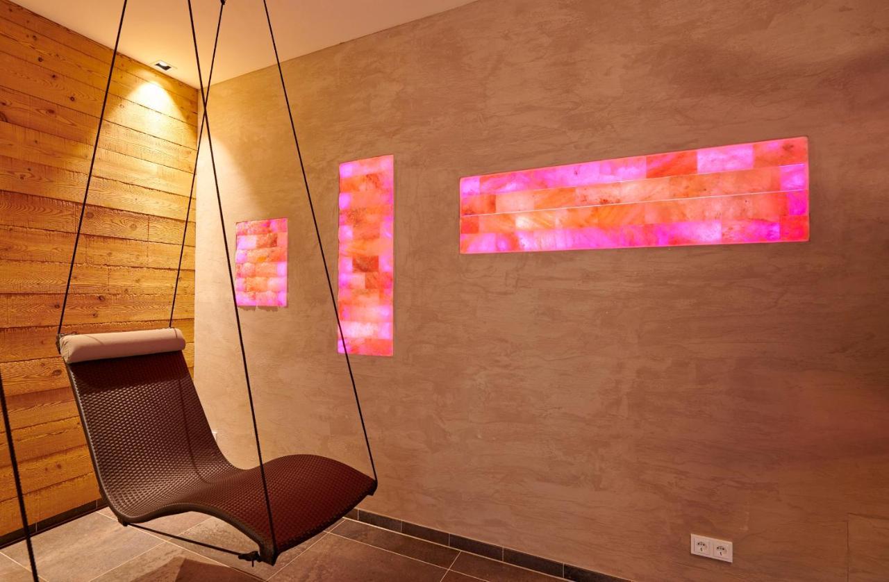 Bachhof Resort Hotel Kirchroth エクステリア 写真