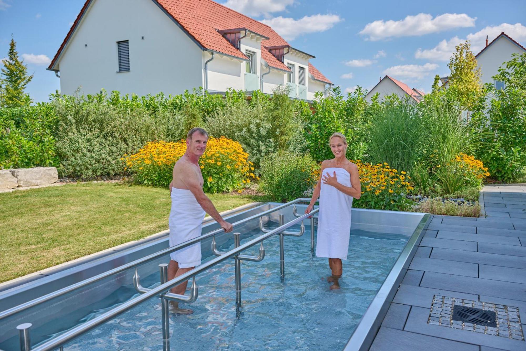 Bachhof Resort Hotel Kirchroth エクステリア 写真